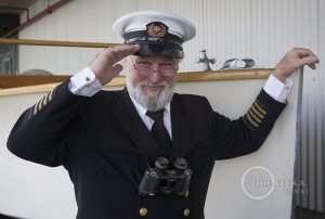 Капитан морского судна