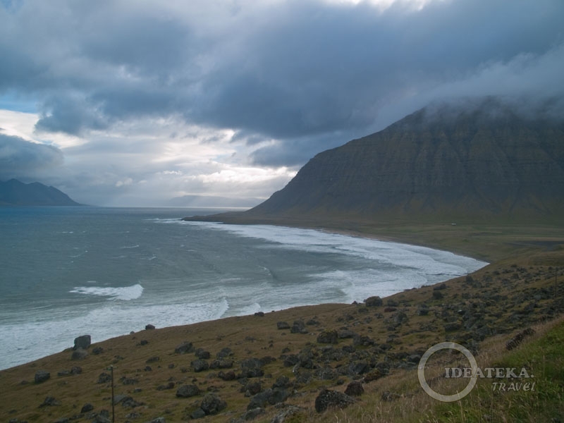 Суровая природа исландских фьордов
