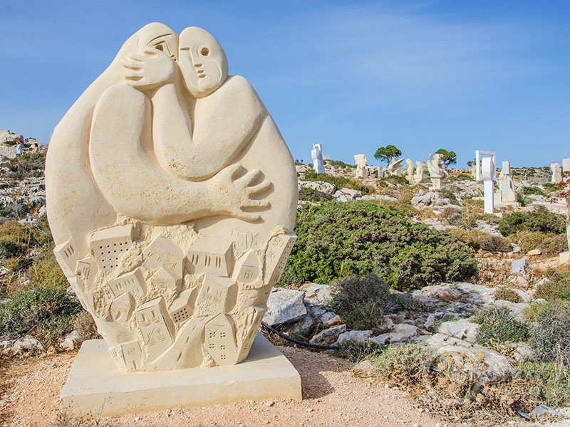 Экспонат парка скульптур на Кипре