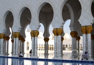 Бассейны в мечети шейха Зайеда, Абу-Даби