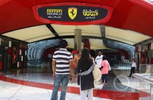 Парк аттракционов Ferrari World в Абу-Даби