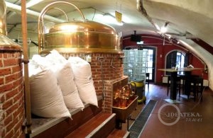 Ресторан-пивоварня Oudaen City Castle в Утрехте