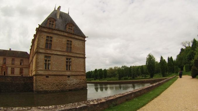 Шато де Корматен (Château de Cormatin), Франция