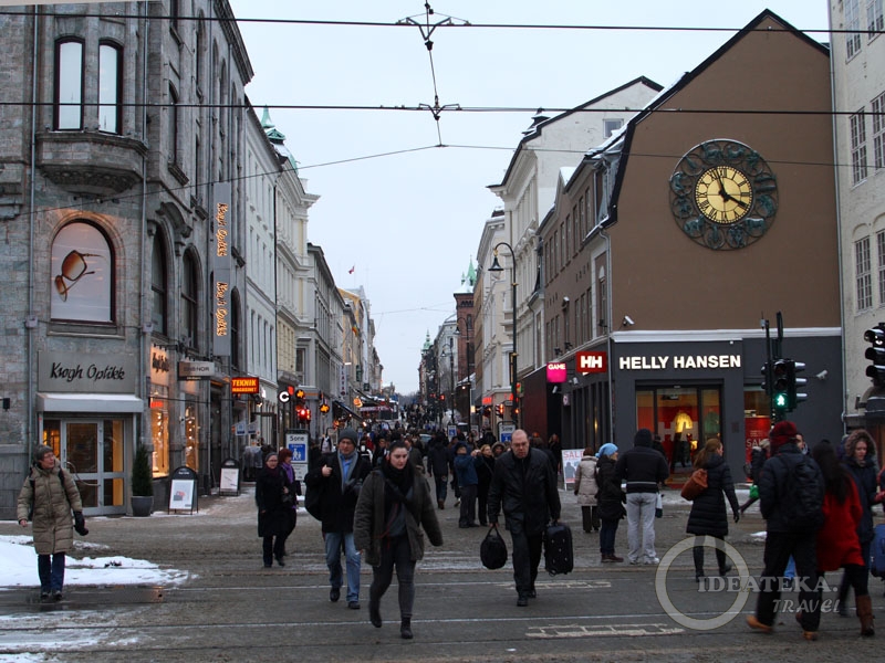 Улица Karl Johans gate в Осло