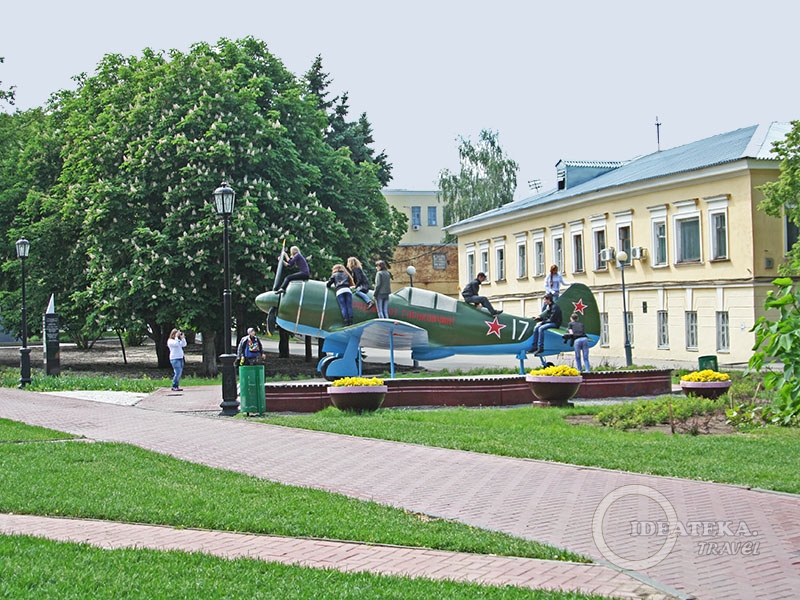 Выставка военной техники в кремле в Нижнем Новгороде